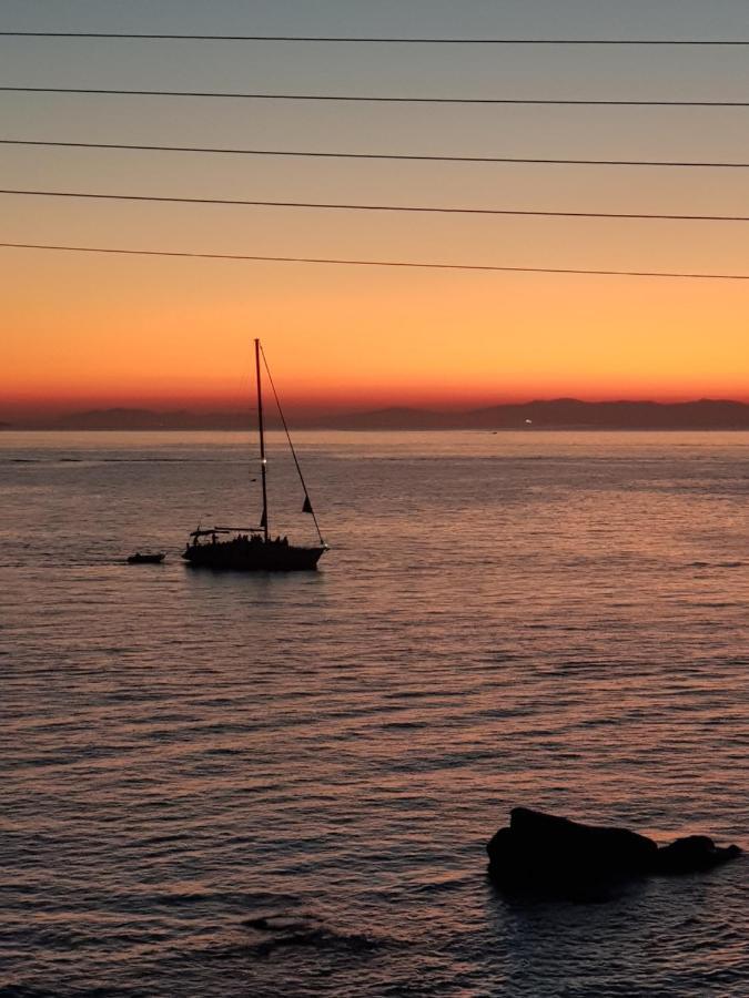 Avra Mykonos Hotell Tourlos Eksteriør bilde